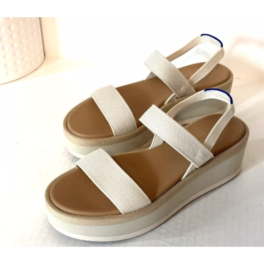 Rothy’s Lightweight Wedge